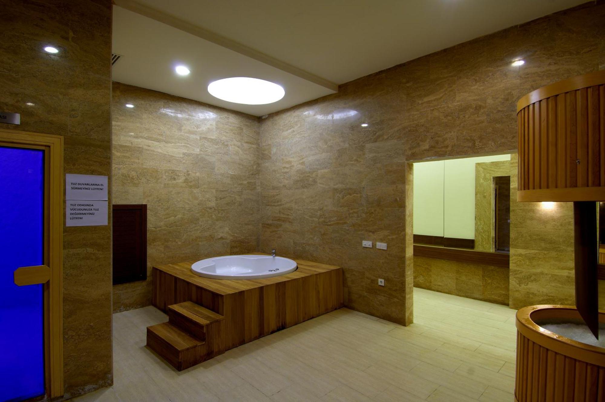 Safran Thermal Resort Sandıklı Extérieur photo