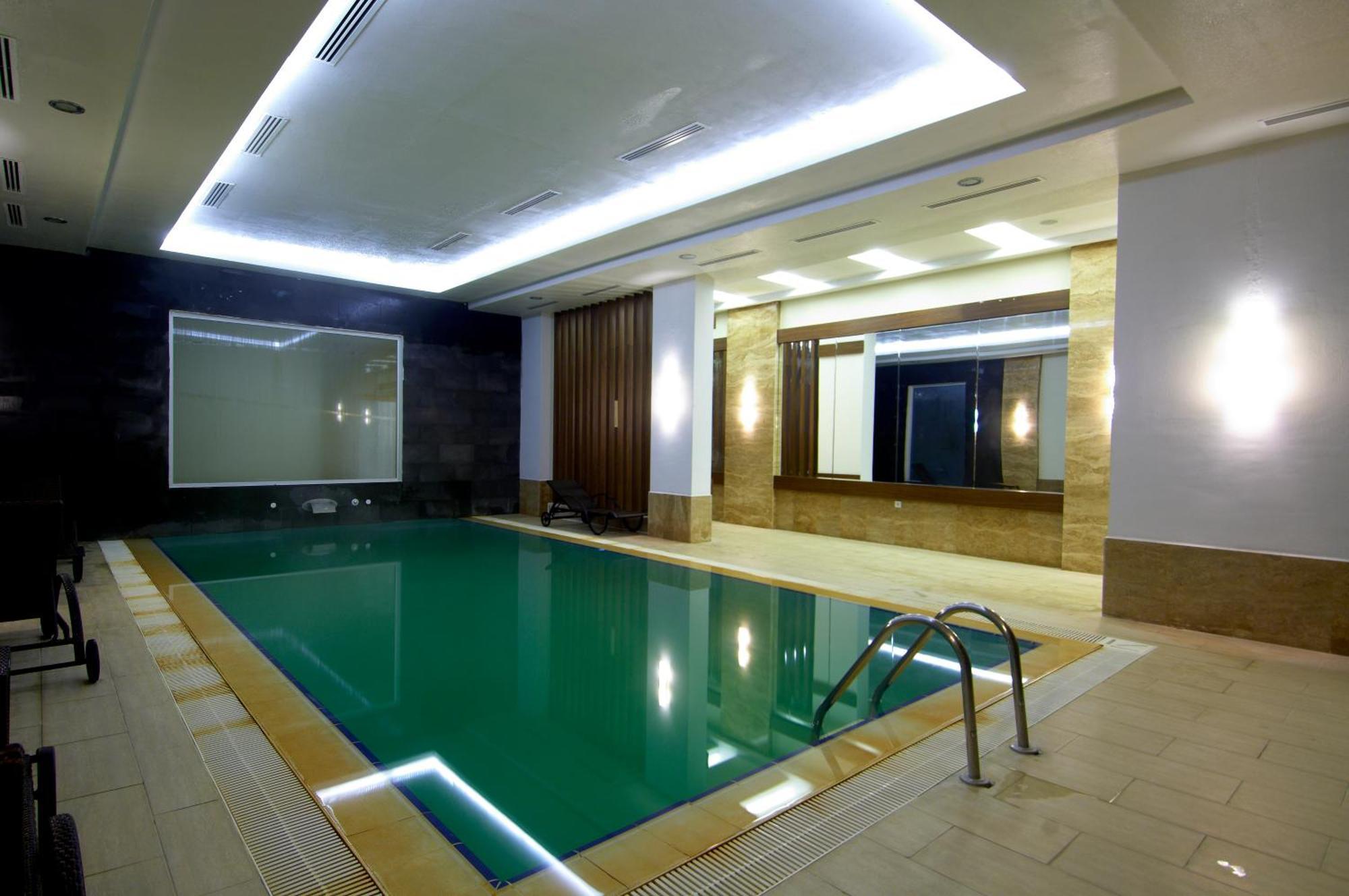 Safran Thermal Resort Sandıklı Extérieur photo