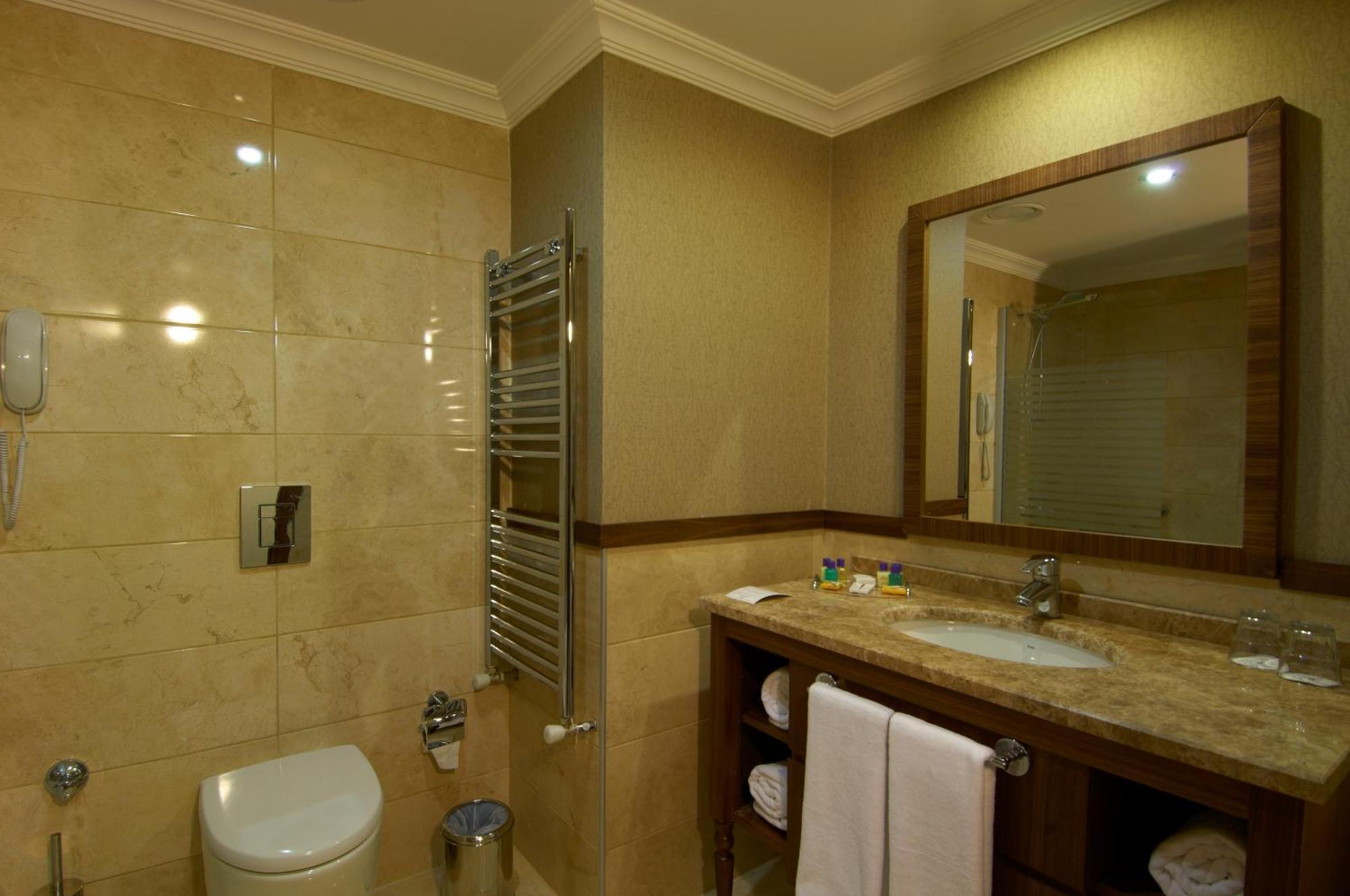Safran Thermal Resort Sandıklı Extérieur photo