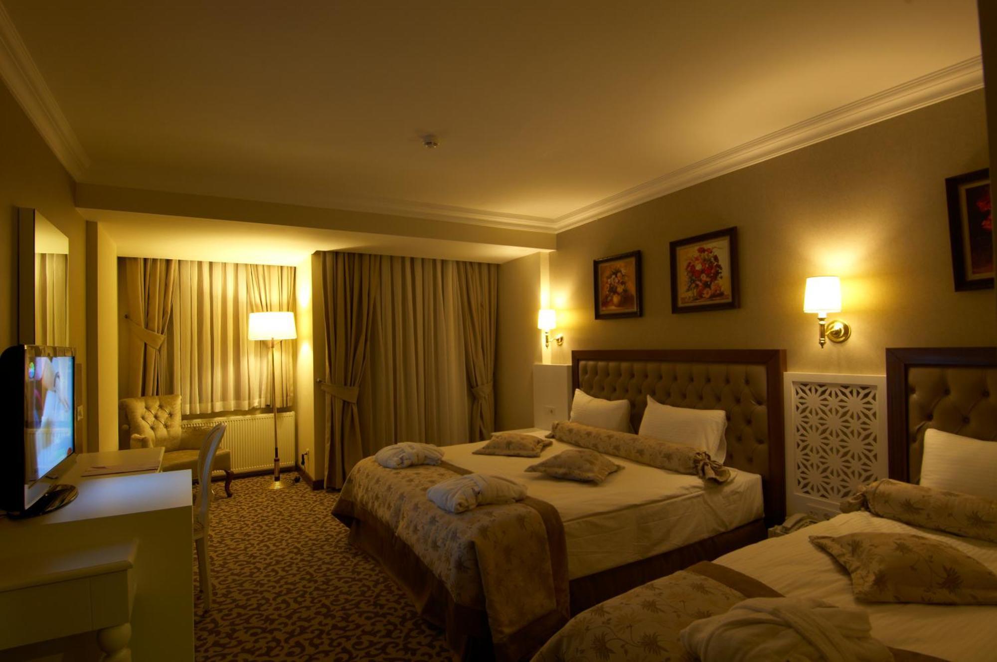 Safran Thermal Resort Sandıklı Extérieur photo