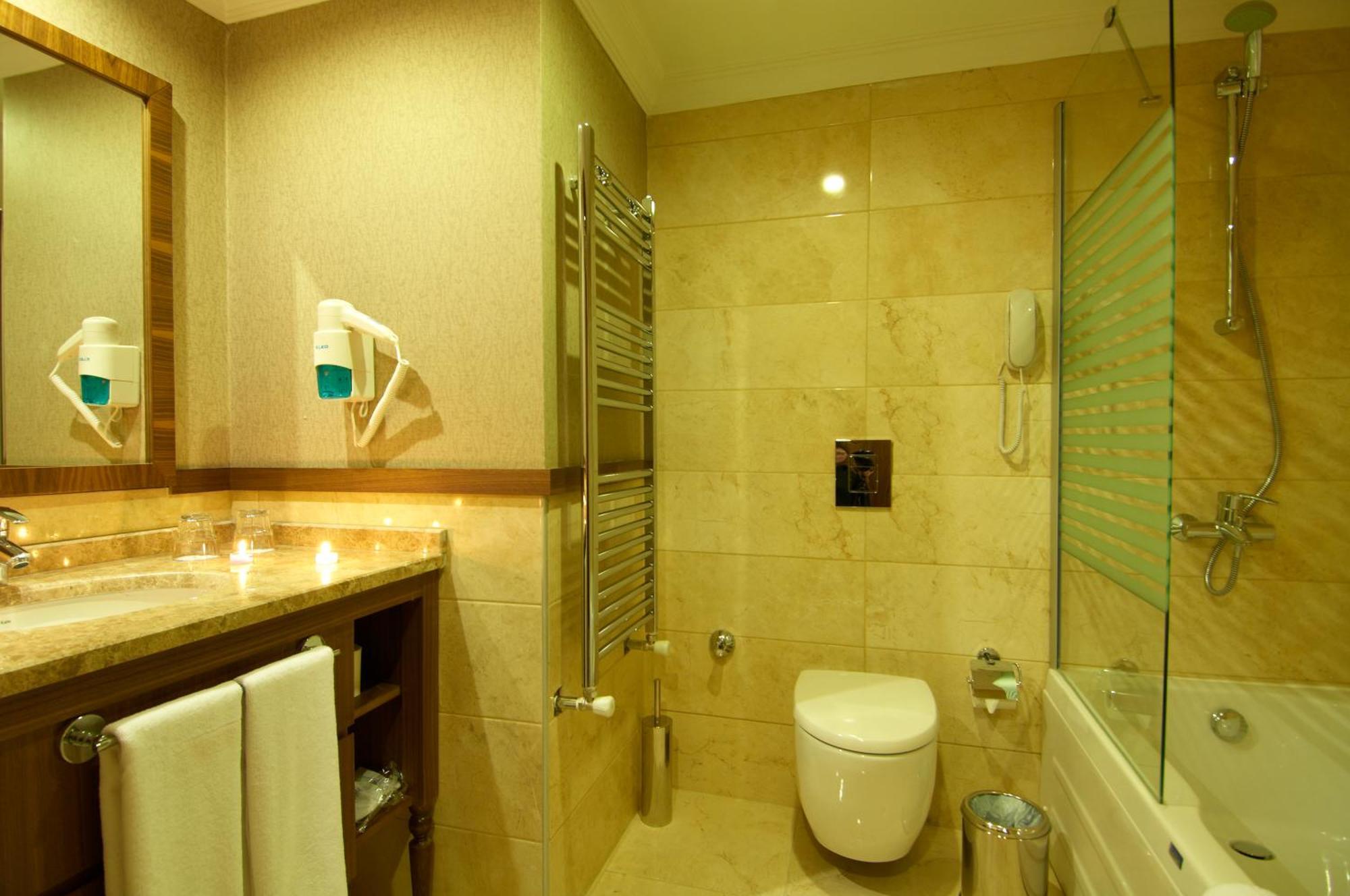 Safran Thermal Resort Sandıklı Extérieur photo