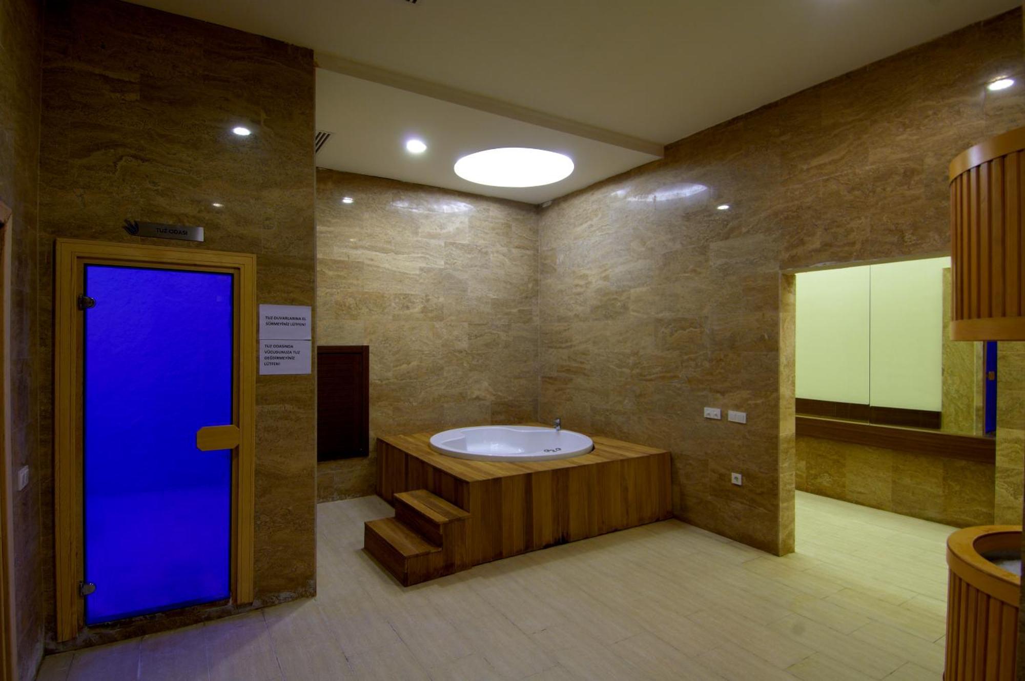 Safran Thermal Resort Sandıklı Extérieur photo