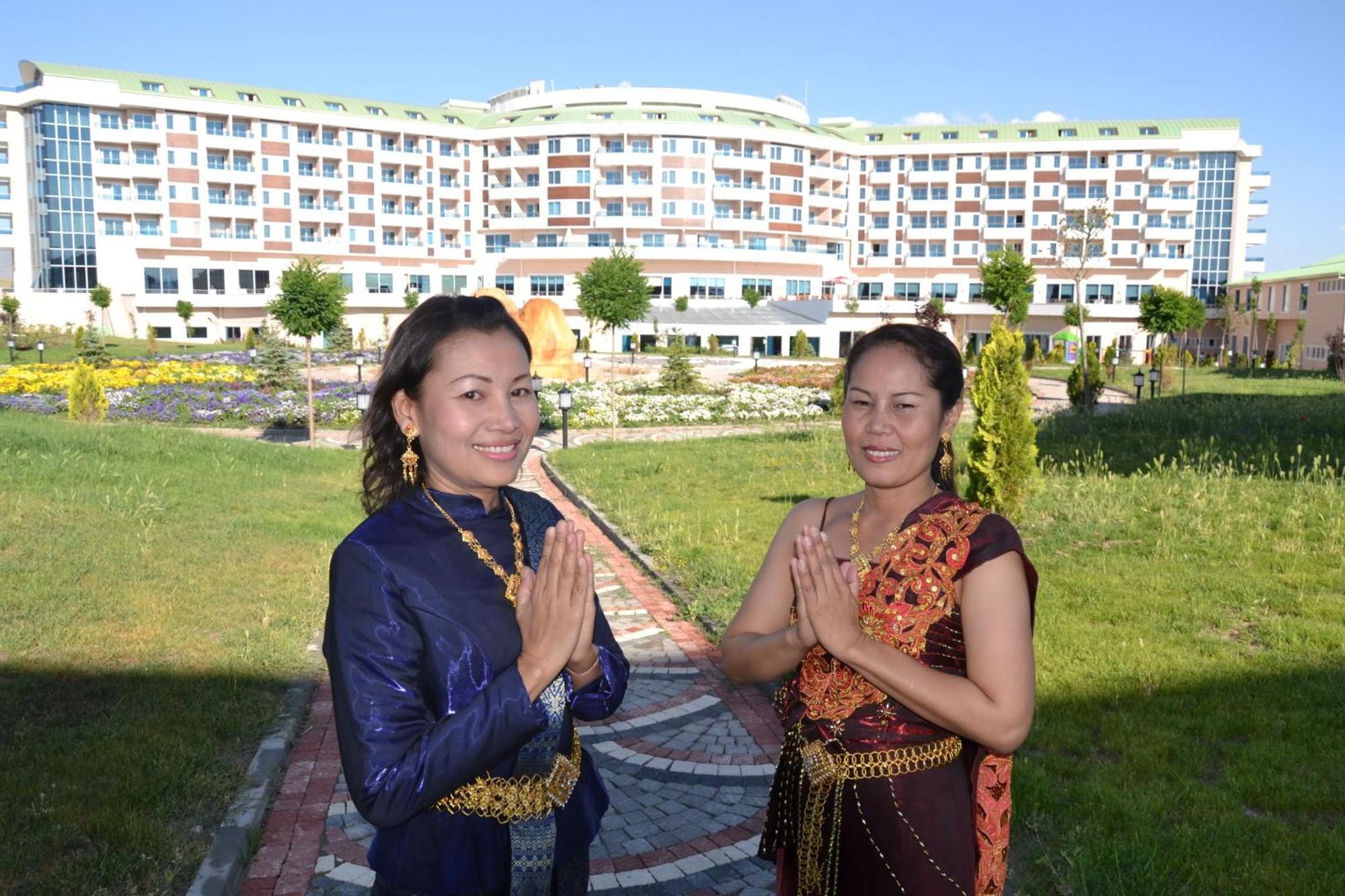 Safran Thermal Resort Sandıklı Extérieur photo
